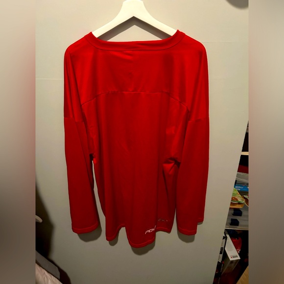 👍👍*VGUC* POWERTEK |L | SENIOR HOCKEY PRACTICE JERSEY in RED 🏒 - Picture 5 of 8